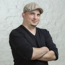 Daniel Ahmakov