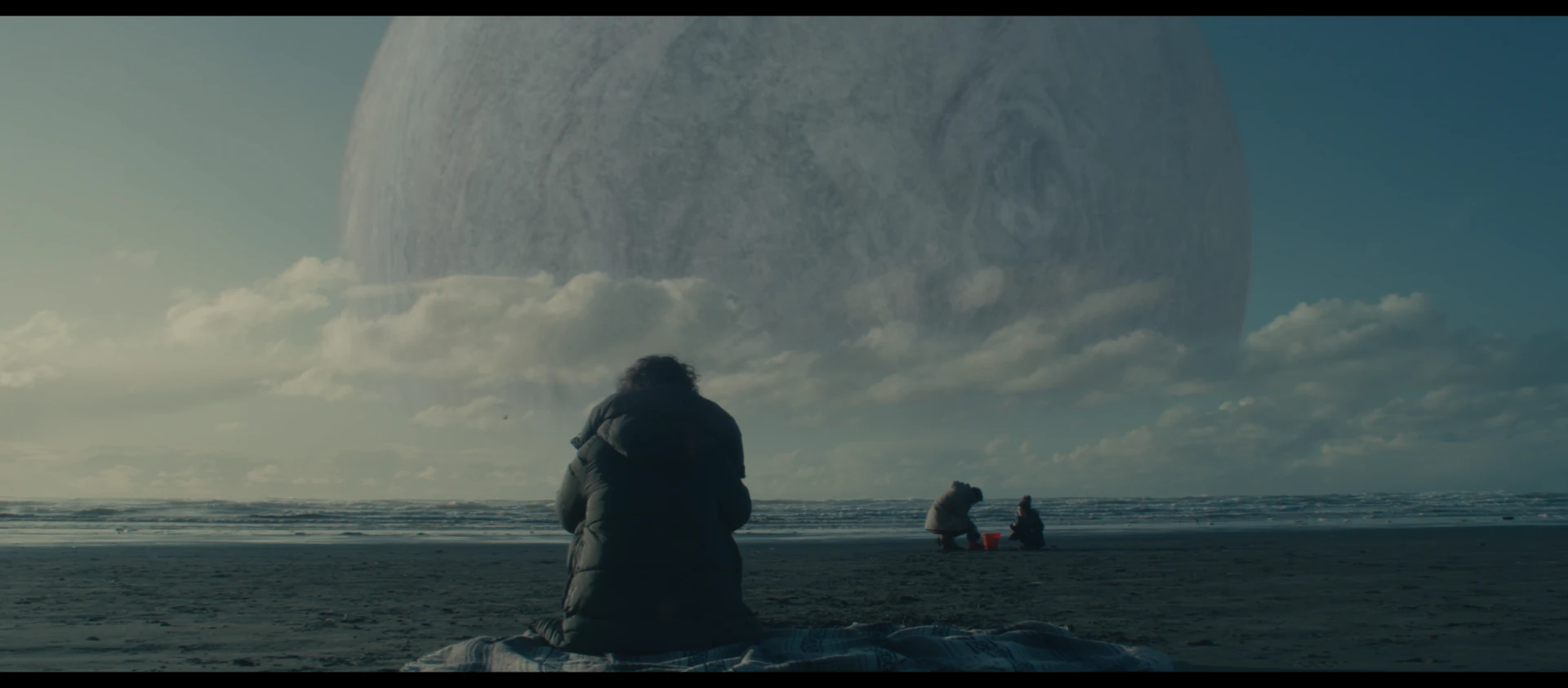 Saturn_Still_2 (Piercey Dalton, Dominic Bogart, Elijah Maximus).png